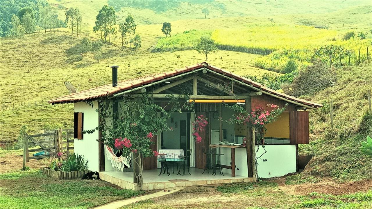 Villa Quinta Do Papagaio Pouso Alto Exterior foto
