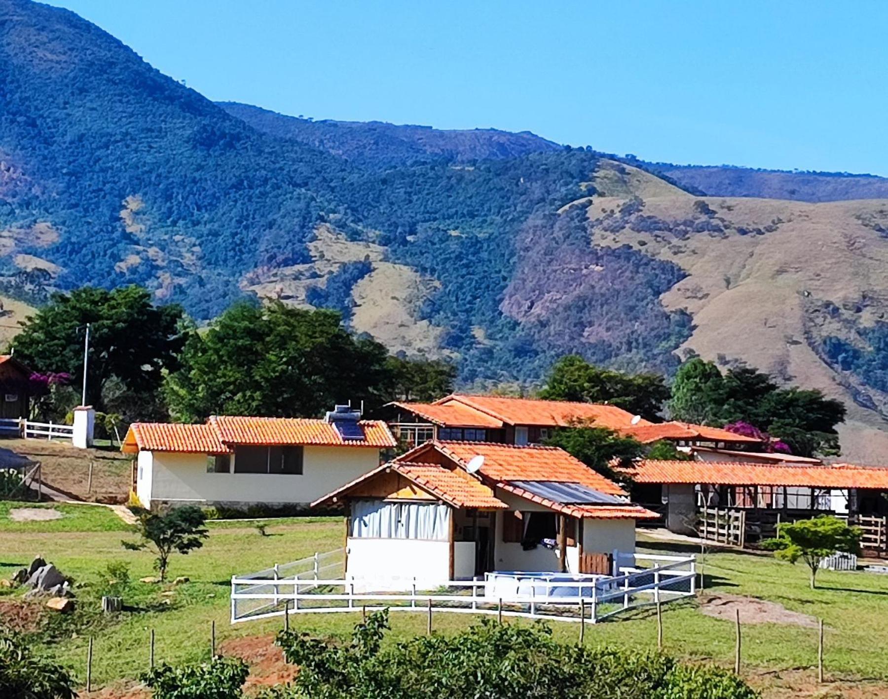 Villa Quinta Do Papagaio Pouso Alto Exterior foto